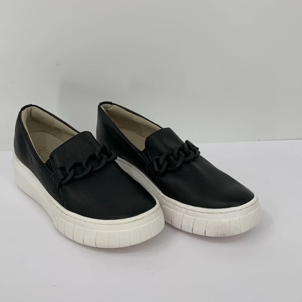 Naturalizer Daphne platform loafer shoe black pebbled leather slip-on chain 10